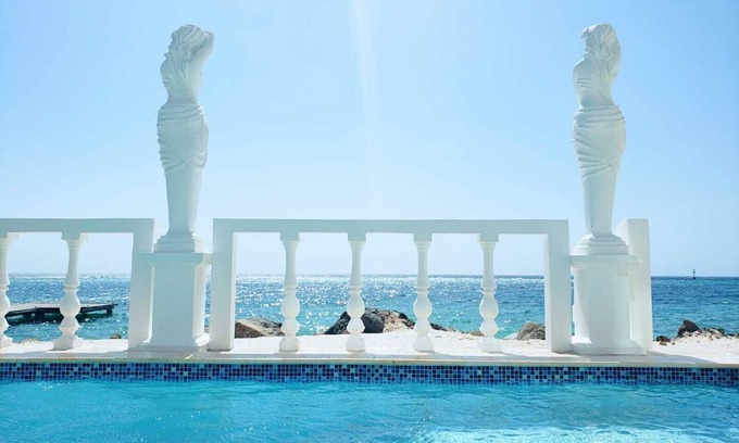 Savaneta House | Luxurious Villa Fillipe 2 Brand New! Sea View: Spacious, Private Pool & AC!
