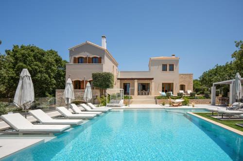 Atsipópoulon Villa | Luxurious Villa Liandri - With Private Pool