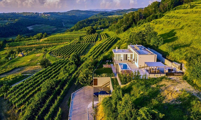 Momjan Villa | Luxurious Villa San Mauro