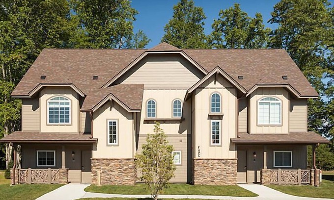 Cashiers Resort | Luxurious Villas in the Blue Ridge Mountains.