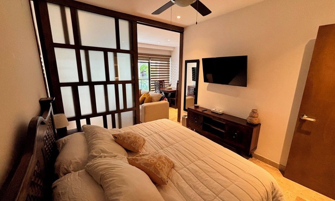 Tohoku Apartment | Luxury 1-Bedroom Condo Near Beach & 5th Ave - Rooftop & Amenities