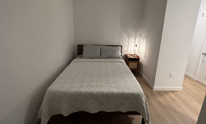 Hackensack River Waterfront Apartment | Luxury 1 Bedroom Apt. with Amenties