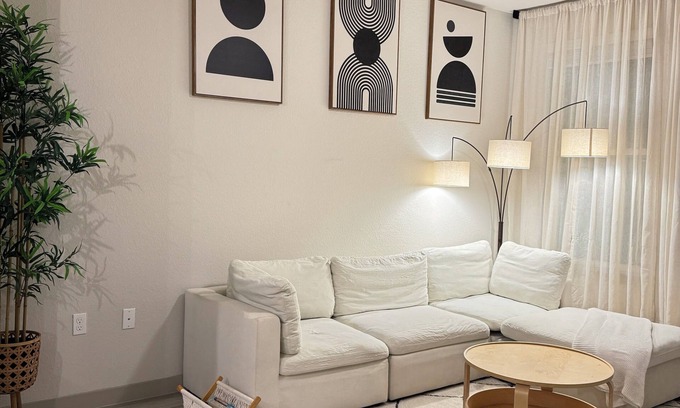 Orlando Apartment | Luxury 1-bedroom apartment in perfect Orlando