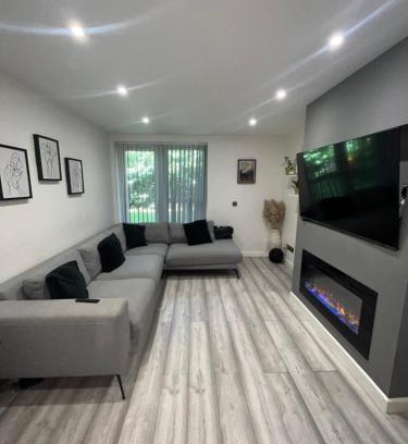 Grove Park Apartment | Luxury 1 bedroom apartment Bromley