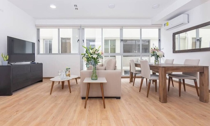 Marbella Condo | ★Luxury 1 bedroom apt with free parking