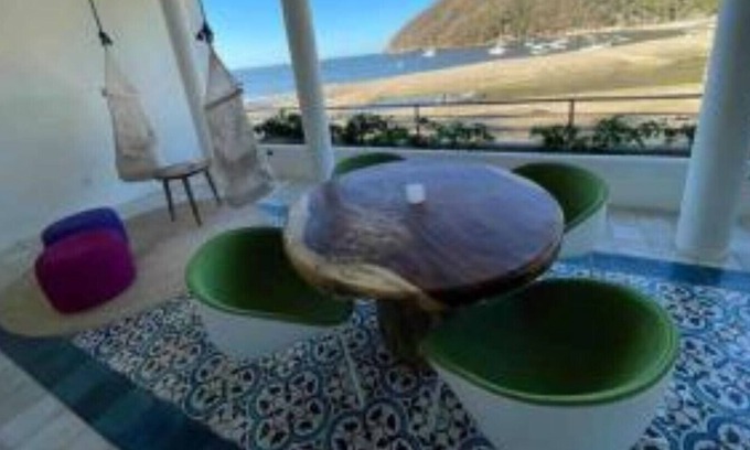 Yelapa House | Luxury 1 Bedroom Beach House Casa Dos Aguas