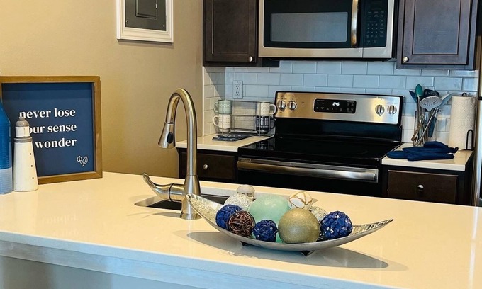 St. Louis Condo | Luxury 1 bedroom Condo located in tower grove area