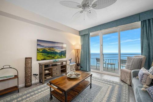 Brush - Stewarts House | Luxury 18th Floor 1 BR Condo Direct Oceanfront Beach Resort Villa