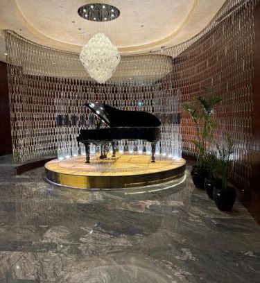 Business Bay Apartment | Luxury 1BR apartment - 5 min drive to Dubai Mall-5 star Hotel facilities