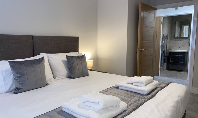 Moseley Apartment | Luxury 2 Bed Apartment in Moseley Birmingham
