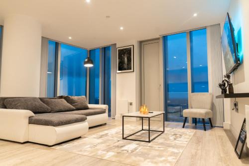 Castlefield Apartment | Luxury 2 Bed Penthouse with Stunning Views in Manchester City Centre