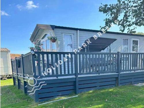 Selsey House | Luxury 2 bedroom at Seal Bay Resort