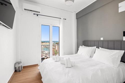 Pasalimani Apartment | Luxury 2BR Penthouse Marina & Sea Views
