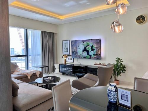 Business Bay Apartment | Luxury 2BR Suite in Paramount Hotel and Residences