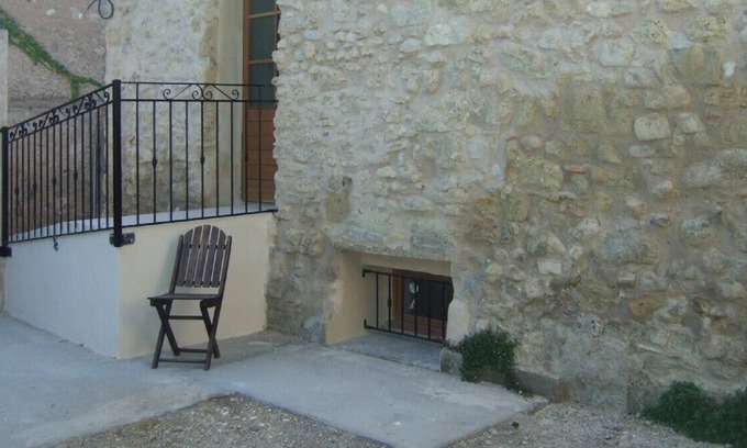 Capestang Apartment | Luxury 3 bed apartment with patio and wheelchair access