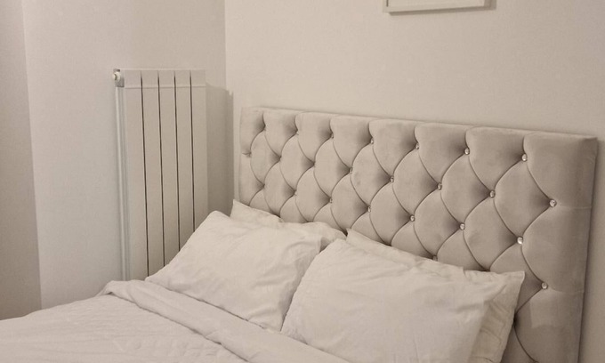 Barking Apartment | Luxury 3 Bedroom Apartment In Barking Town Centre