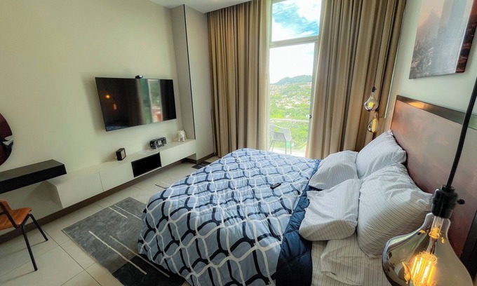 Antiguo Cuscatlan Apartment | Luxury 3-br Penthouse Condo