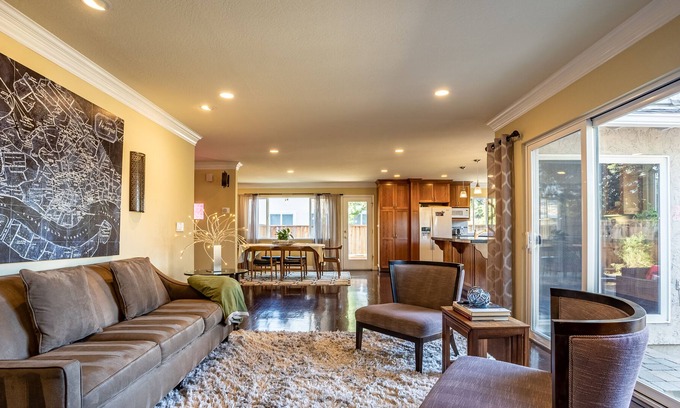 West San Jose House | Luxury 4 Bedrooms, 3 bathrooms, Vacation and Business, Walk to Harker School
