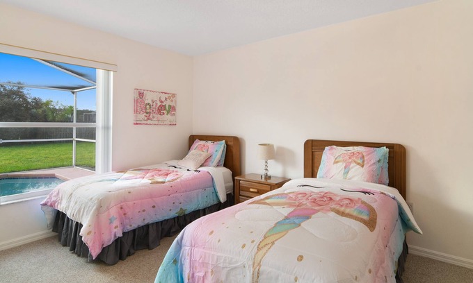 Bridgewater Crossing House | Luxury 4bedrooms /3Full Bathrooms Villa with a Games Room & Heated Pool