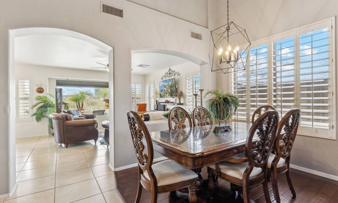 Saguaro West House | Luxury 5 Bedroom Pool Home/Gate Community
