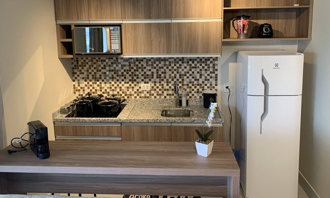Jardim Aeroporto Apartment | Luxury 5 star Campo Belo / Congonhas Airport w / hydro and heated pool