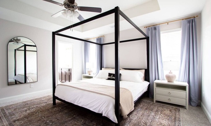Southaven House | Luxury 5-Star Retreat | Family & Pet Friendly