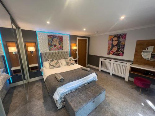 Skegness Villa | Luxury 5* Woodland Retreat, In The Woods.