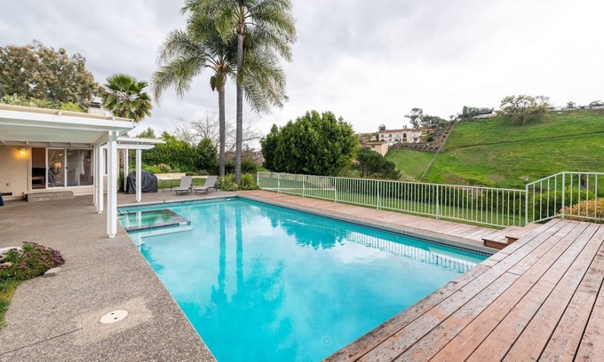 East San Jose House | Luxury 5BR Retreat with Pool, Fire Pit & Valley Views