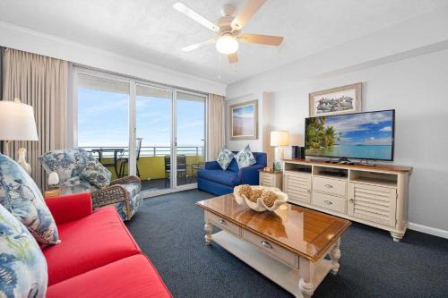 Brush - Stewarts House | Luxury 9th Floor 1 BR Condo Direct Oceanfront Wyndham Ocean Walk Resort Daytona Beach | 906