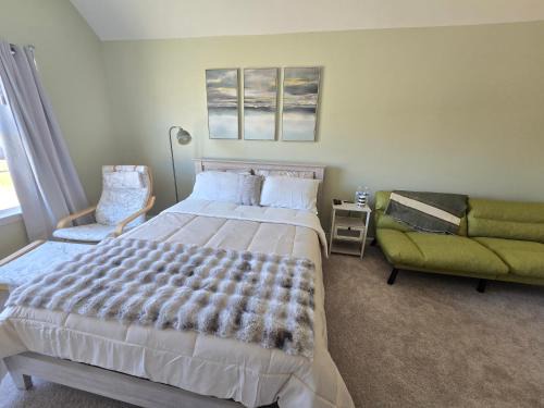 Church Street House | Luxury affordable Room in Quite area in Atlanta