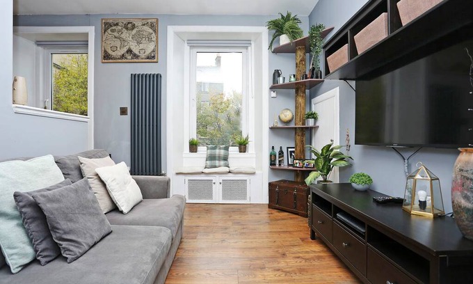 Bonnington Apartment | Luxury Apartment Near Royal Botanic Garden