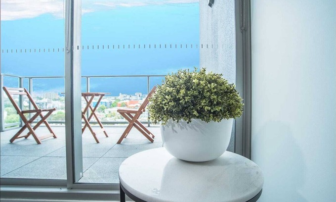 Waterloo Apartment | luxury apartment in the heart of zetland(green square)