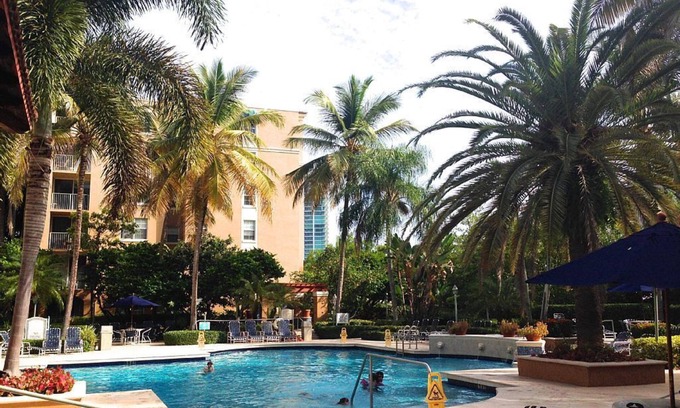 Aventura Condo | Luxury apartment near the beach