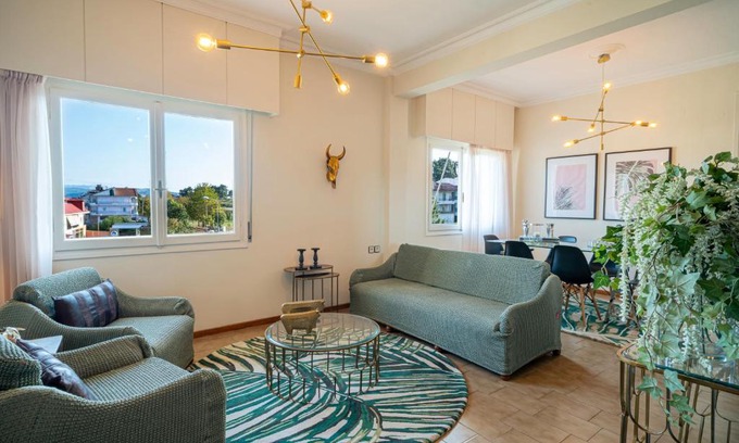 Ioannina Apartment | Luxury apartment Vol 1 with 3 bedrooms close to the lake