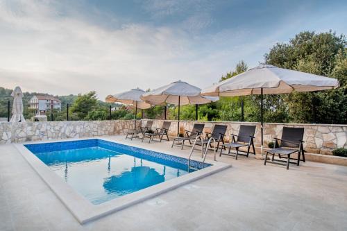 Razanj Apartment | Luxury apartments Alkar with swimming pool
