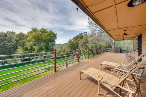 Auberry House | Luxury Auberry Retreat in Sierra National Forest