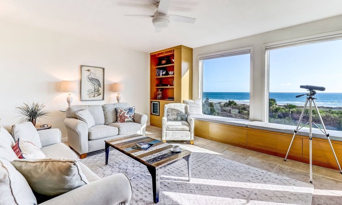 Fernandina Beach Condo | Luxury Beach Front Condo in the Omni Resort Community with seasonally heated pool & panoramic view!