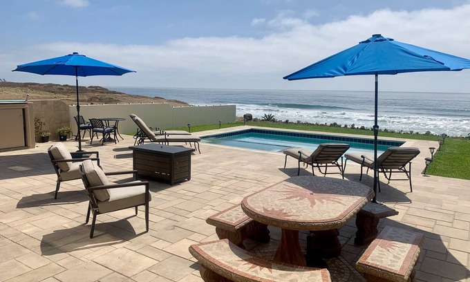 La Fonda House | Luxury Beachfront Living with private heated pool/jacuzzi