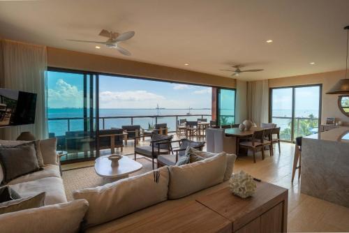 Isla Mujeres Apartment | Luxury Beachfront 4BR Apartment in Isla Mujeres