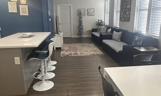 West New York Condo | LUXURY BIG APARTMENT. VERY CLOSE TO NYC