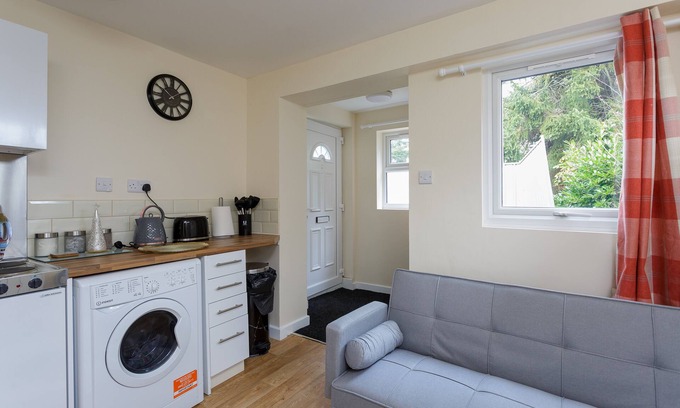 Southampton Apartment | Luxury Burgess Apartments