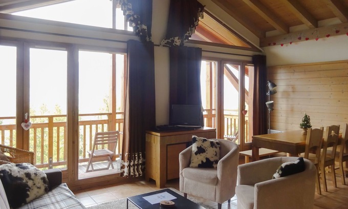 Bellentre Apartment | Luxury Chalet Apartment with stunning views of Mont Blanc and valley