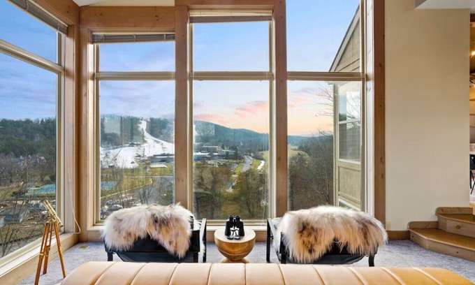 Basye Ski Chalet | Luxury Chalet in Bryce Resort/Pet Friendly