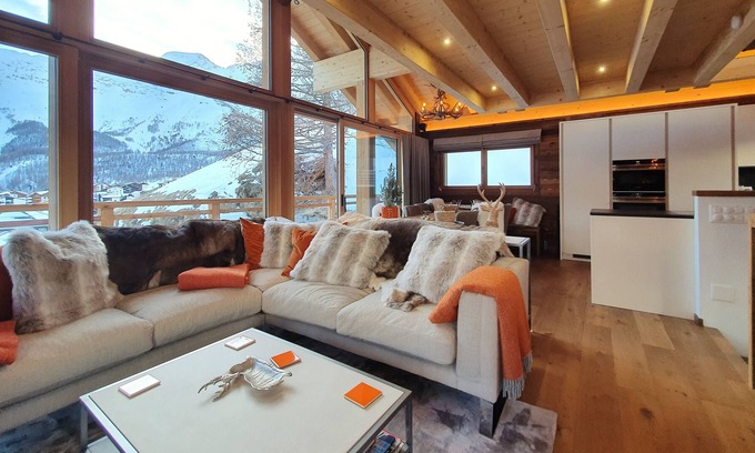 Saas-Fee Ski Chalet | Luxury chalet Sonnhalde