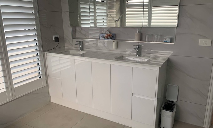 Springvale House | Luxury Comfortable Shared Home Accommodation