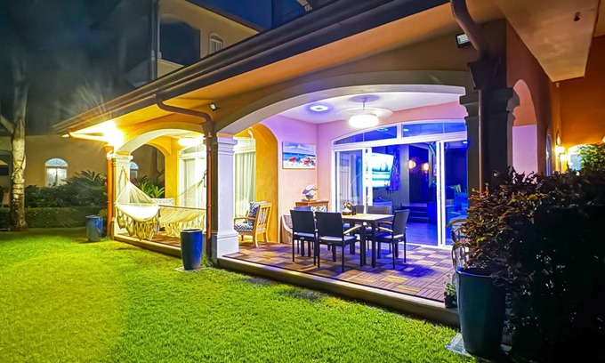 Herradura Apartment | Luxury Condo at Los Sueños Resort & Marina