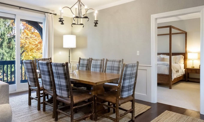 Stratton Mountain Condo | Luxury Condo @ Mt Base 3BR 2BA Heated Pool Hot Tub