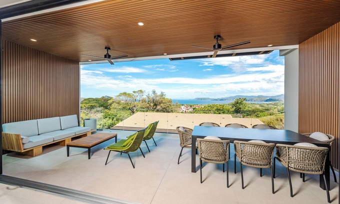 Playa Conchal Condo | Luxury Condo with Stunning Views – Poro 1A