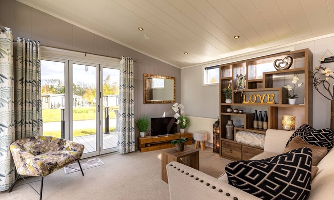 South Lakeland Leisure Village Apartment | Luxury Contemporary Lodge