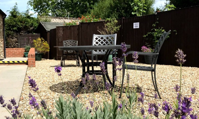 Chard House | Luxury Double or Twin Ensuite at The Golden Fleece